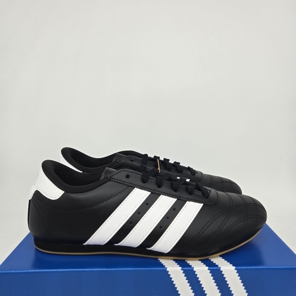 New Adidas Taekwondo Lace Big Kids 'Black White Gum' Shoes Size 5 - Picture 3 of 8